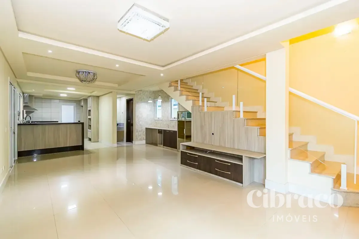 Casa em Condomínio 3 Quartos Atuba 210m²